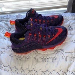 LeBron 12 Low 'Court Purple'